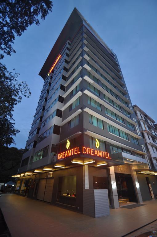 Dreamtel Kota Kinabalu Hotel Esterno foto